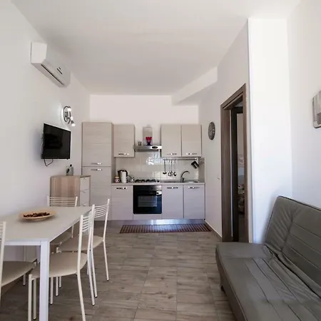 Marika Con Piscina * פונטנה ביאנקה